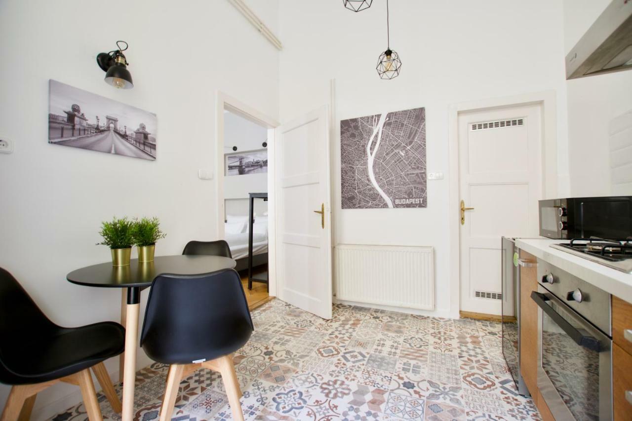 Standard Apartment By Hi5 - Steindl Street Budapest Exterior photo
