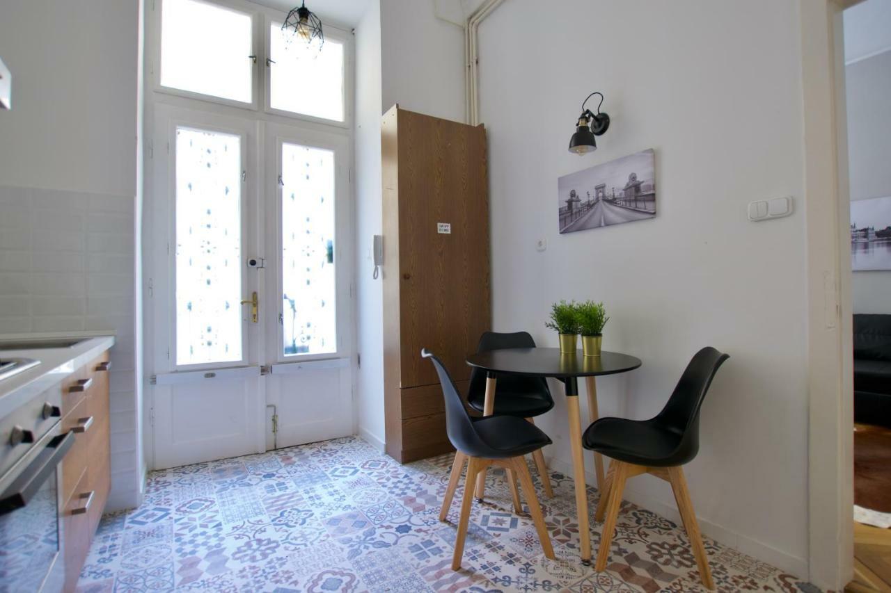 Standard Apartment By Hi5 - Steindl Street Budapest Exterior photo